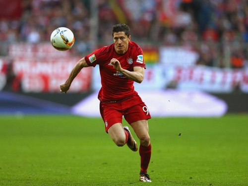 Lewandowski từ chối tới Ngoại hạng Anh