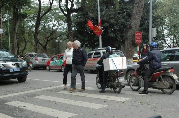 đi bộ