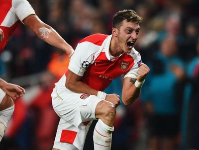 Khóa chặt Ozil, Arsenal sẽ chết yểu!