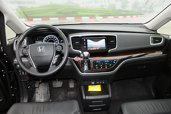 Honda Odyssey_10 copy.jpg