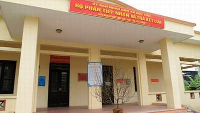 Cơ quan công quyền vẫn &quot;cửa đóng, then cài&quot; trong ngày làm việc