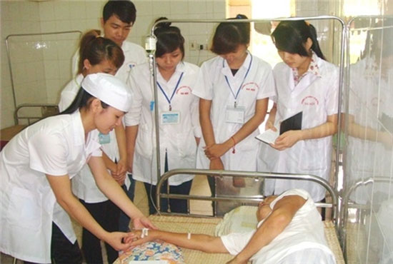 Sinh viên Y khoa sau tốt nghiệp vẫn được vay vốn tiếp