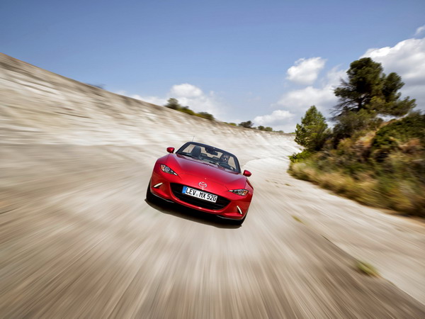 Mazda MX-5 1.jpg