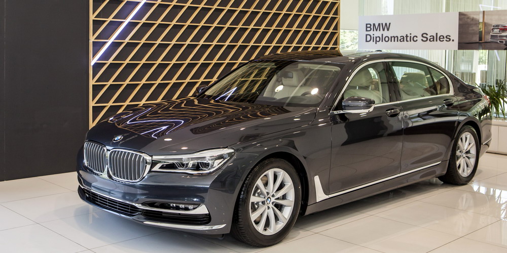 BMW 730Li giá từ 4,1 tỷ tại Việt Nam