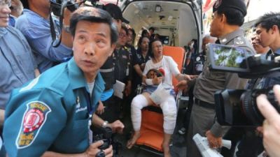 Nổ tàu kinh hoàng ở thủ đô Bangkok