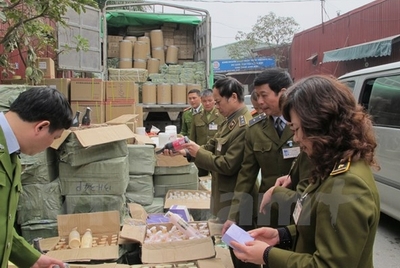 Làm sạch 'áo giáp' chống buôn lậu