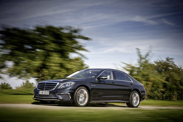 AMG S65 vừa về Việt Nam với giá gần 13 tỷ đồng