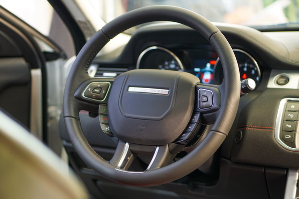 Evoque 2016_02_resize.jpg