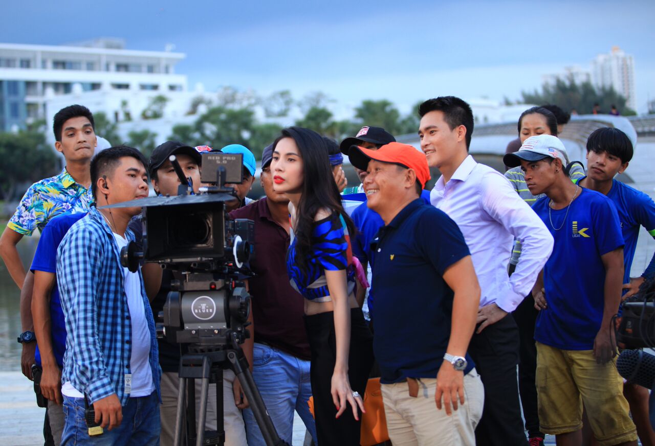 Thủy Tiên chịu nhiều áp lực khi làm nhà sản xuất