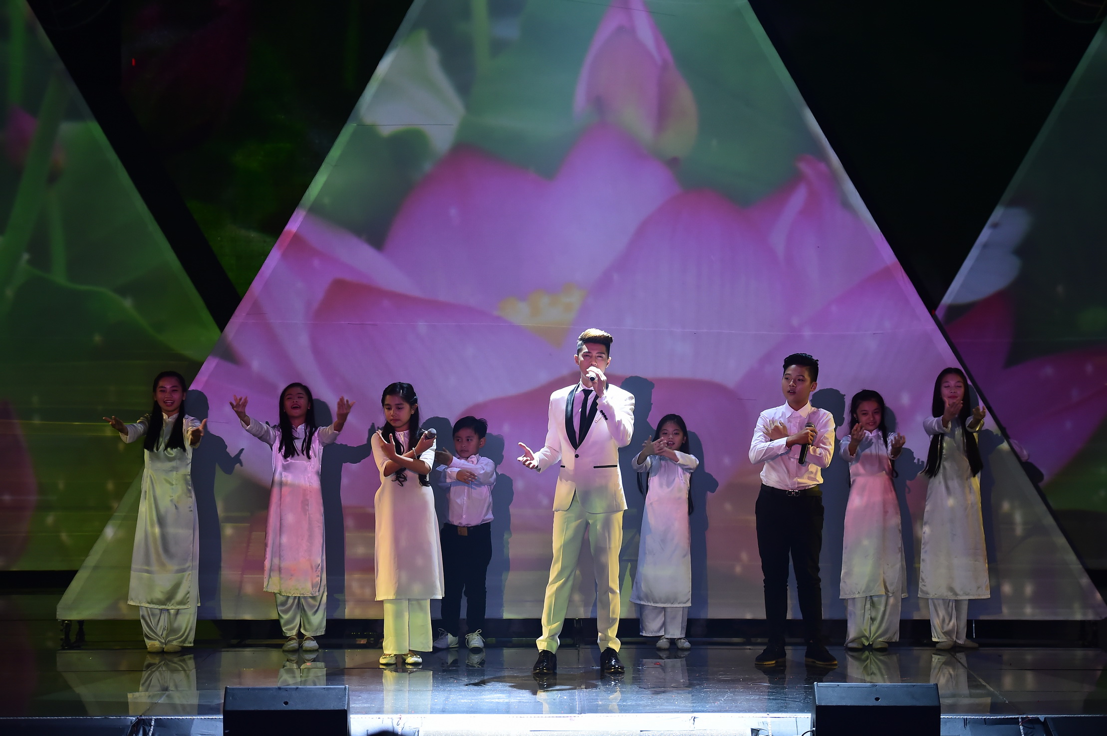 Noo Phước Thịnh