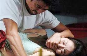 Bị hiếp dâm, nạn nhân có nguy cơ phải ngồi tù?