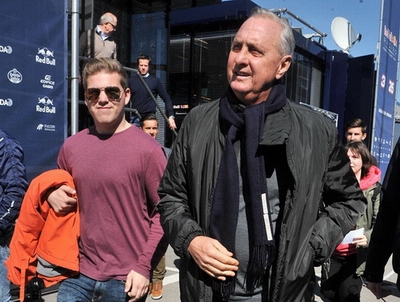 Huyền thoại Johan Cruyff qua đời ở tuổi 68