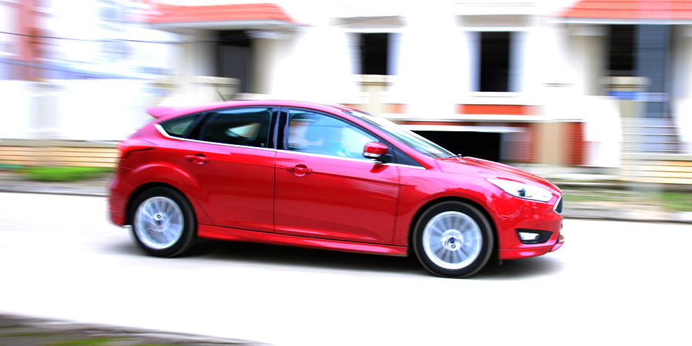Ford Focus 2016: Đột phá từ chất tới lượng