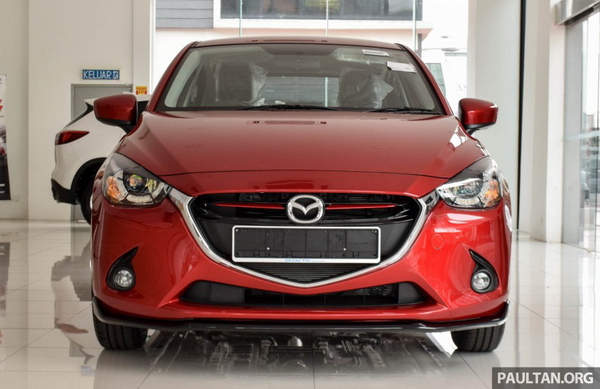 Mazda2 2016 có thêm đèn LED