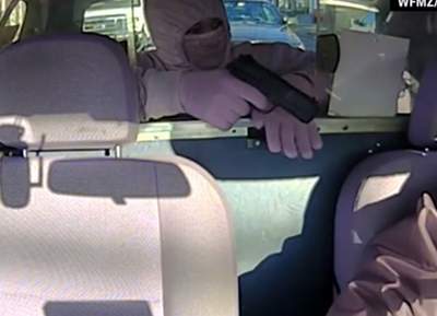 Hà Nội: Tóm gọn đối tượng mang dao đi cướp taxi