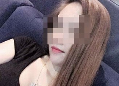 Lật tẩy chiêu lừa của hot girl khoe thân hình qua mạng