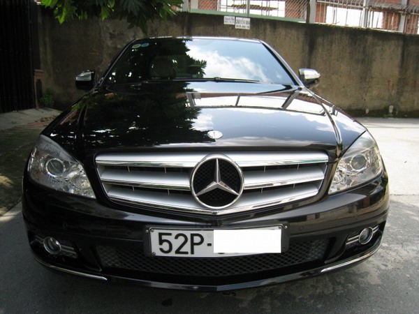 Gần 1.200 xe Mercedes tại Việt Nam lỗi túi khí