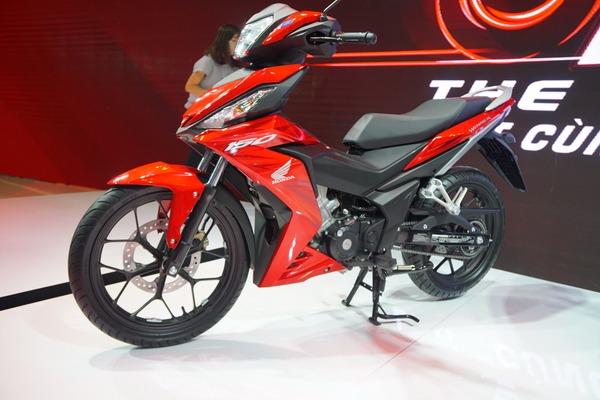 Honda Winner giá cao hơn 45 triệu của Yamaha Exciter?