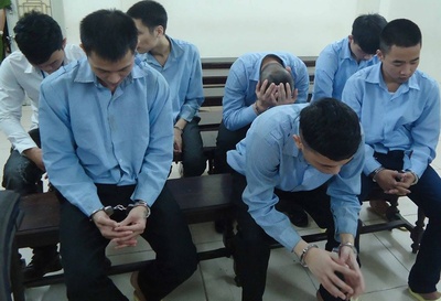 Lập băng nhóm thu tiền 'bảo kê' tại bến xe Mỹ Đình