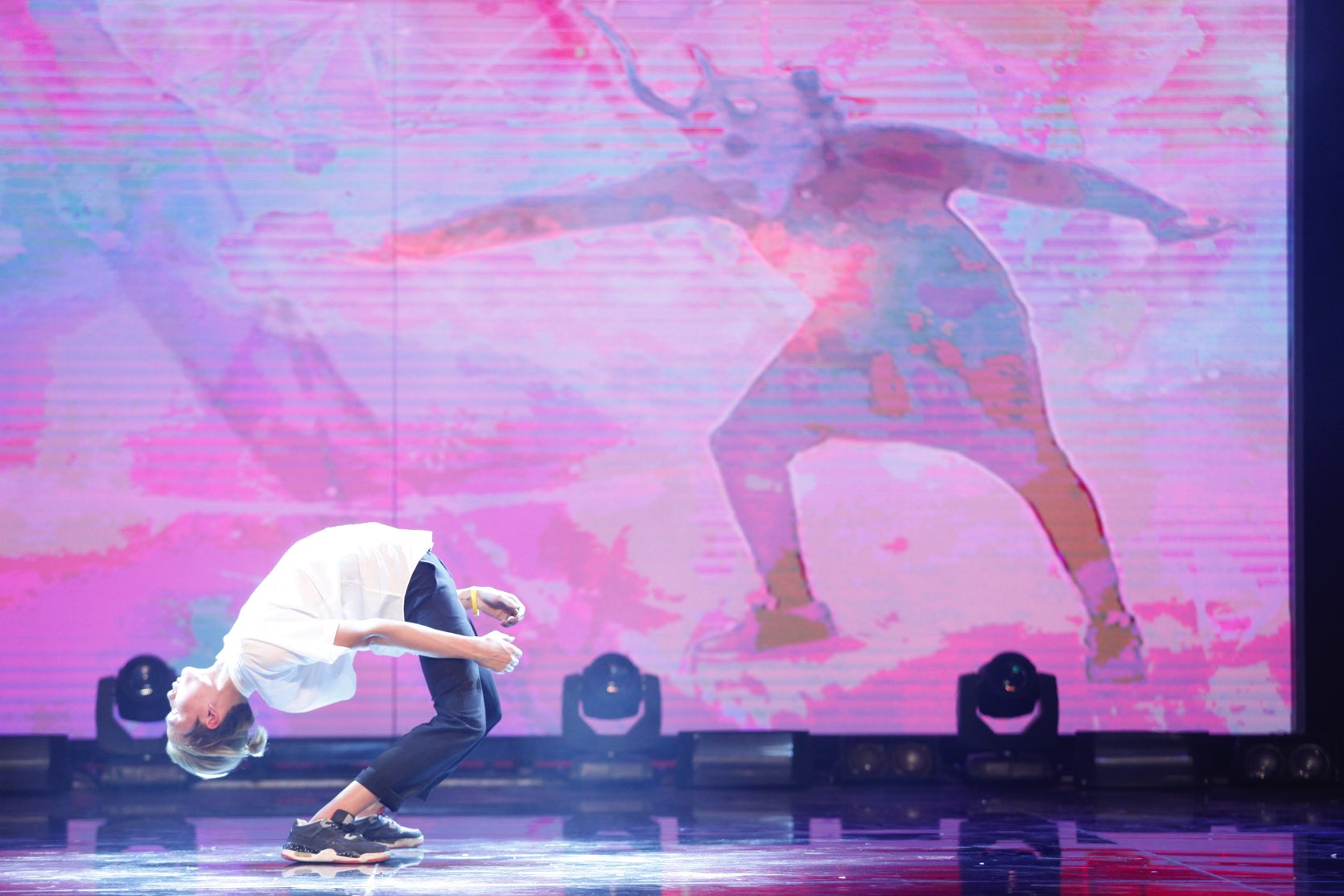 Bẻ xương phi thường, Ngọc Hải tiến thẳng vào chung kết Got Talent