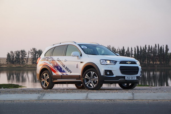 Captiva Revv 2016 vừa ra mắt