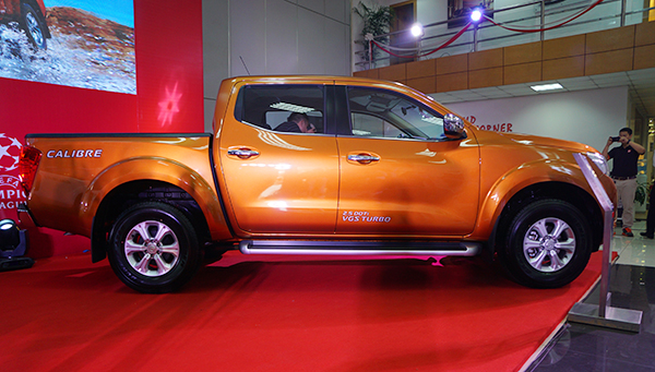 Nissan Navara 05.jpg