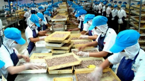 Ưu đãi doanh nghiệp FDI: &quot;Từ bỏ&quot; hơn 400 tỷ tiền thuế, Việt Nam thu được gì?