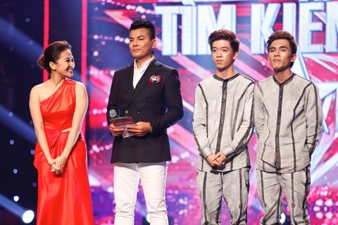Giám khảo 'Got Talent' phá lệ, chọn 3 tài năng vào chung kết