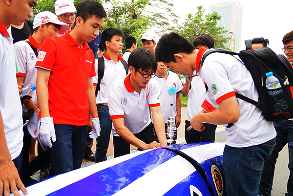 Honda EMC 08.JPG