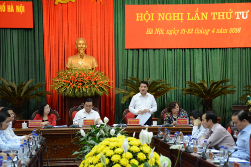 UBND TP Hà Nội thừa 27 phó phòng