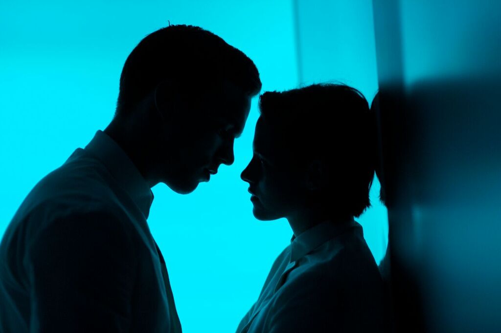 Kristen Stewart sẽ tái ngộ màn ảnh cùng nam tài tử Nicholas Hoult
