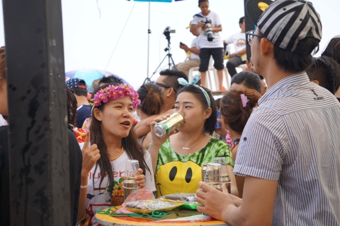 bia lào