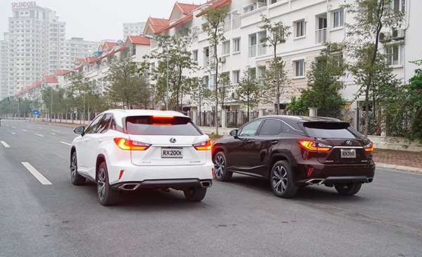 Lexus RX 2.JPG