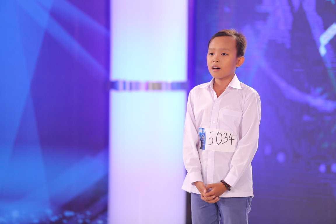 Choáng với giọng hát dân ca ngọt ngào của Idol Kids 13 tuổi