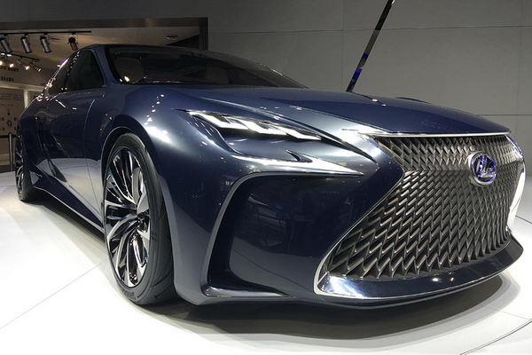 Xe ý tưởng hạng sang Lexus LF-FC