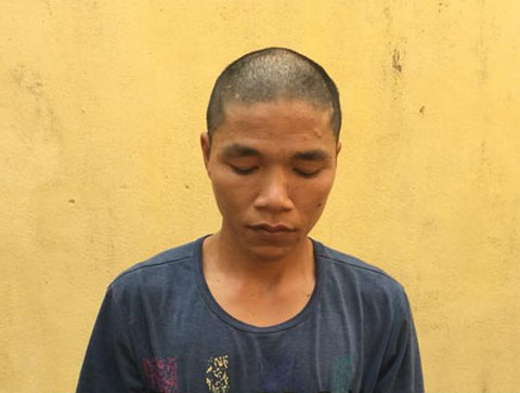 Chặn đường, đâm trọng thương người phụ nữ rồi cướp tài sản
