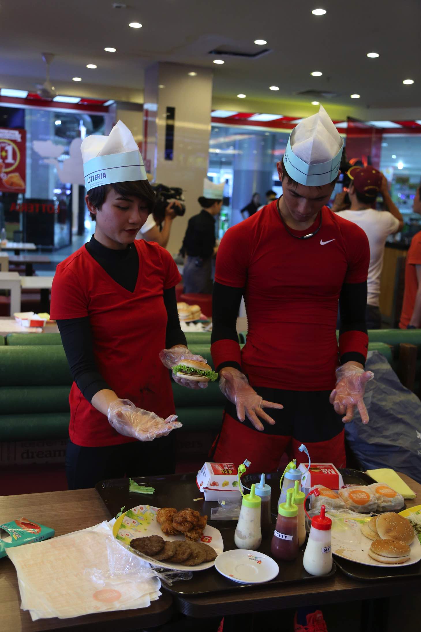 Thử thách làm bánh
