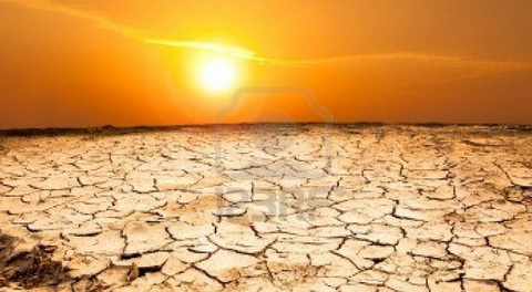 Nắng nóng kéo dài nhiều ngày tới, lên trên 40 độ C