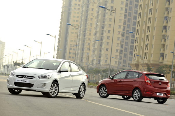 Hyundai Accent và i20 Active giảm giá 30 triệu