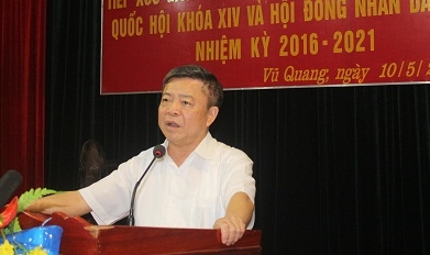Ứng viên đại biểu Quốc hội và lời hứa với nông dân