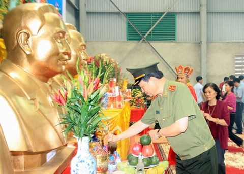 Lễ đúc tượng các cố Bộ trưởng Bộ Công an