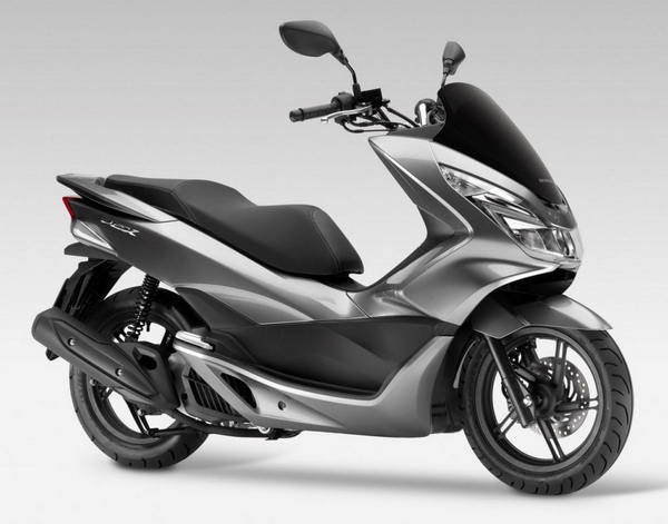 Honda PCX 2017 tiêu thụ 2,1 lít xăng/100 km