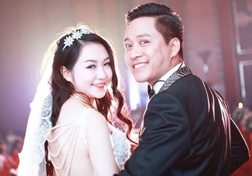 Nghẹt thở với những màn cầu hôn 'chất' nhất showbiz