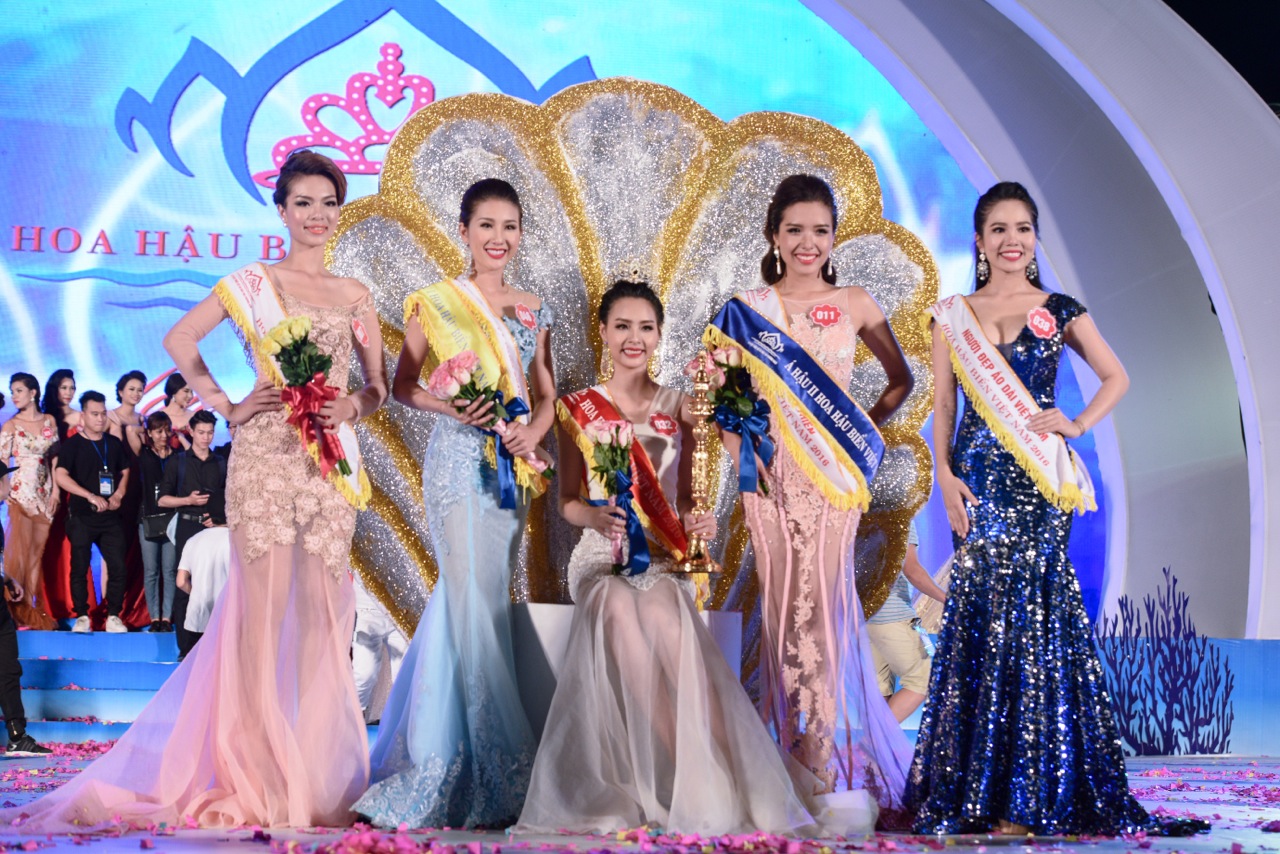 Những màn trình diễn bốc lửa của Hoa hậu Biển