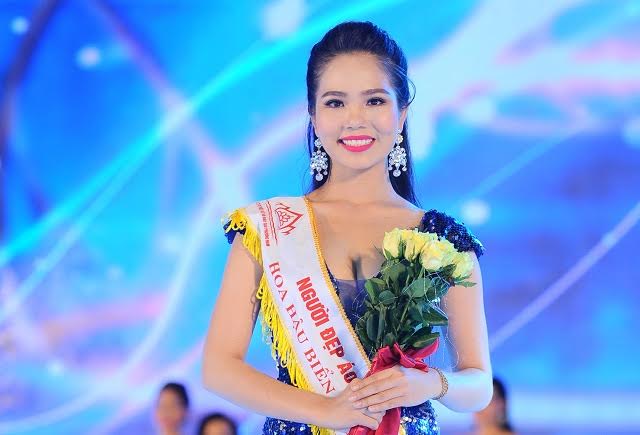 Nhan sắc rực rỡ của Người đẹp Áo dài Dương Kim Ánh
