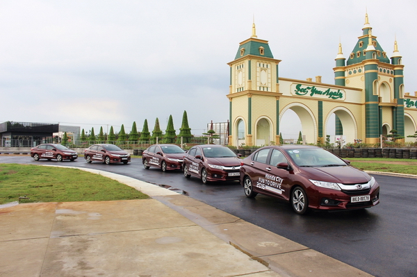 Honda City_07_resize.JPG