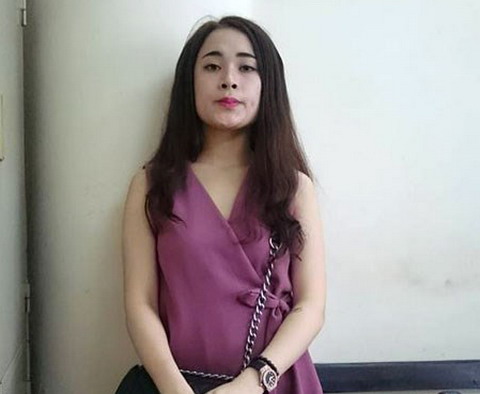 &quot;Hot girl&quot; bị bắt khi theo bạn trai đến nhà nghỉ 'đập đá'