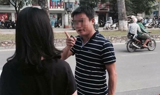 Kỷ luật Phó Chánh văn phòng Bộ Y tế say rượu, xúc phạm dân