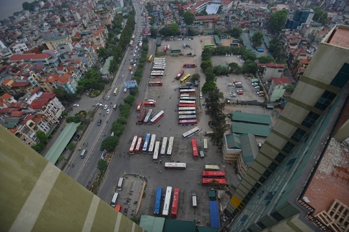 Cận cảnh bến ​xe Lương Yên trước ngày di dời