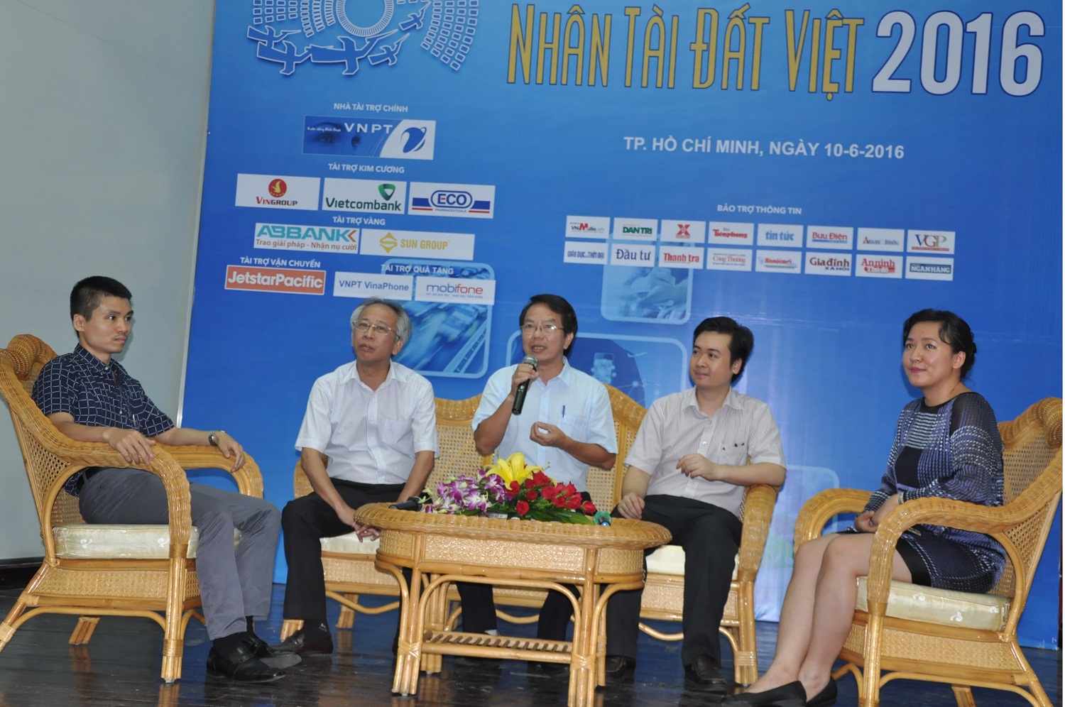 Nhân tài Đất Việt 2016: &quot;Miền đất hứa&quot; cho khởi nghiệp!